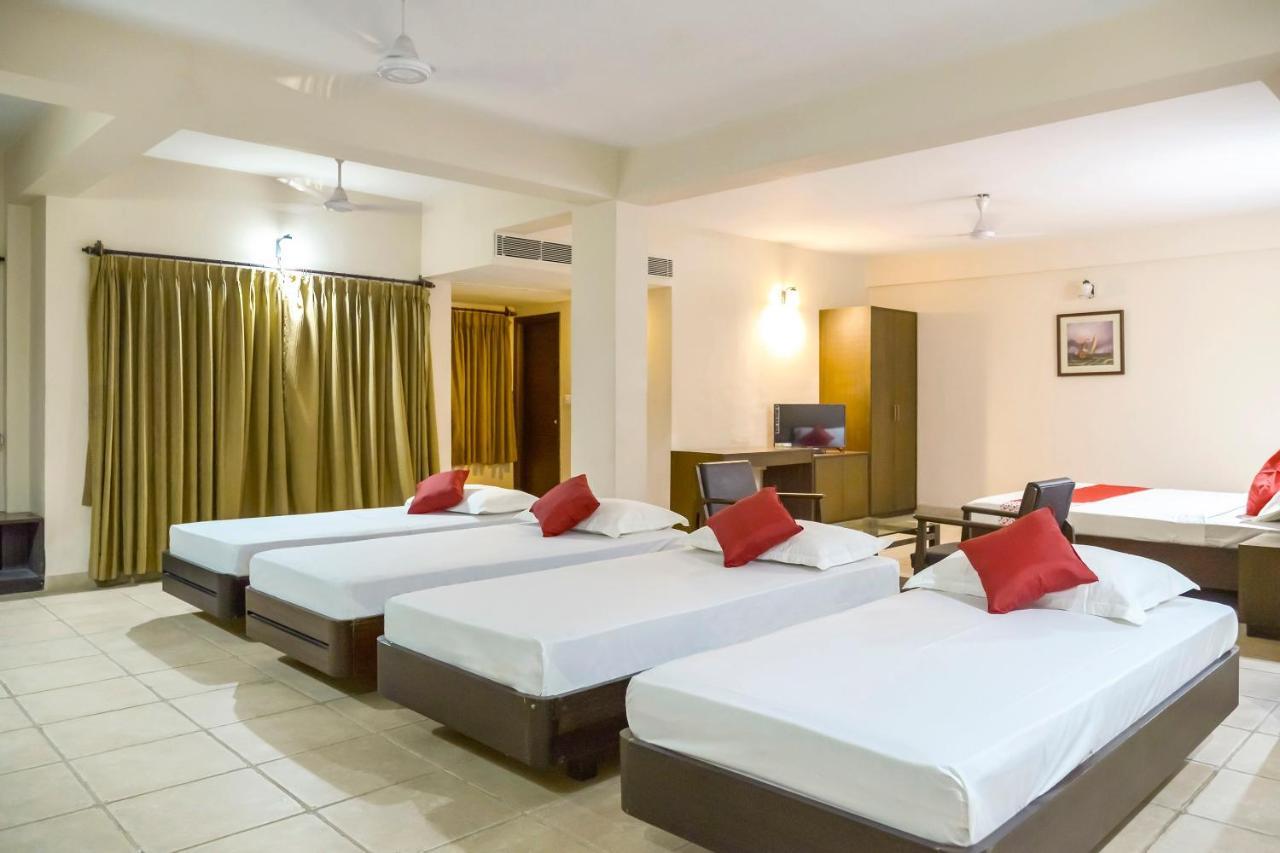 Oyo 15149 Hotel Ajoy Minar Mandarmani Exterior foto